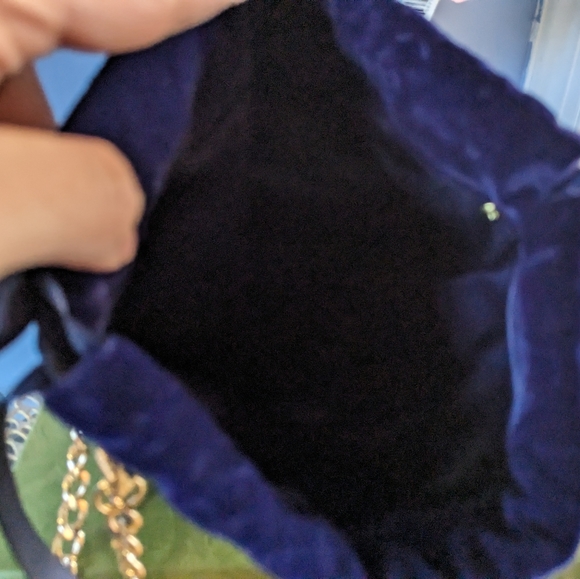 Gucci - Picture 8 of 11